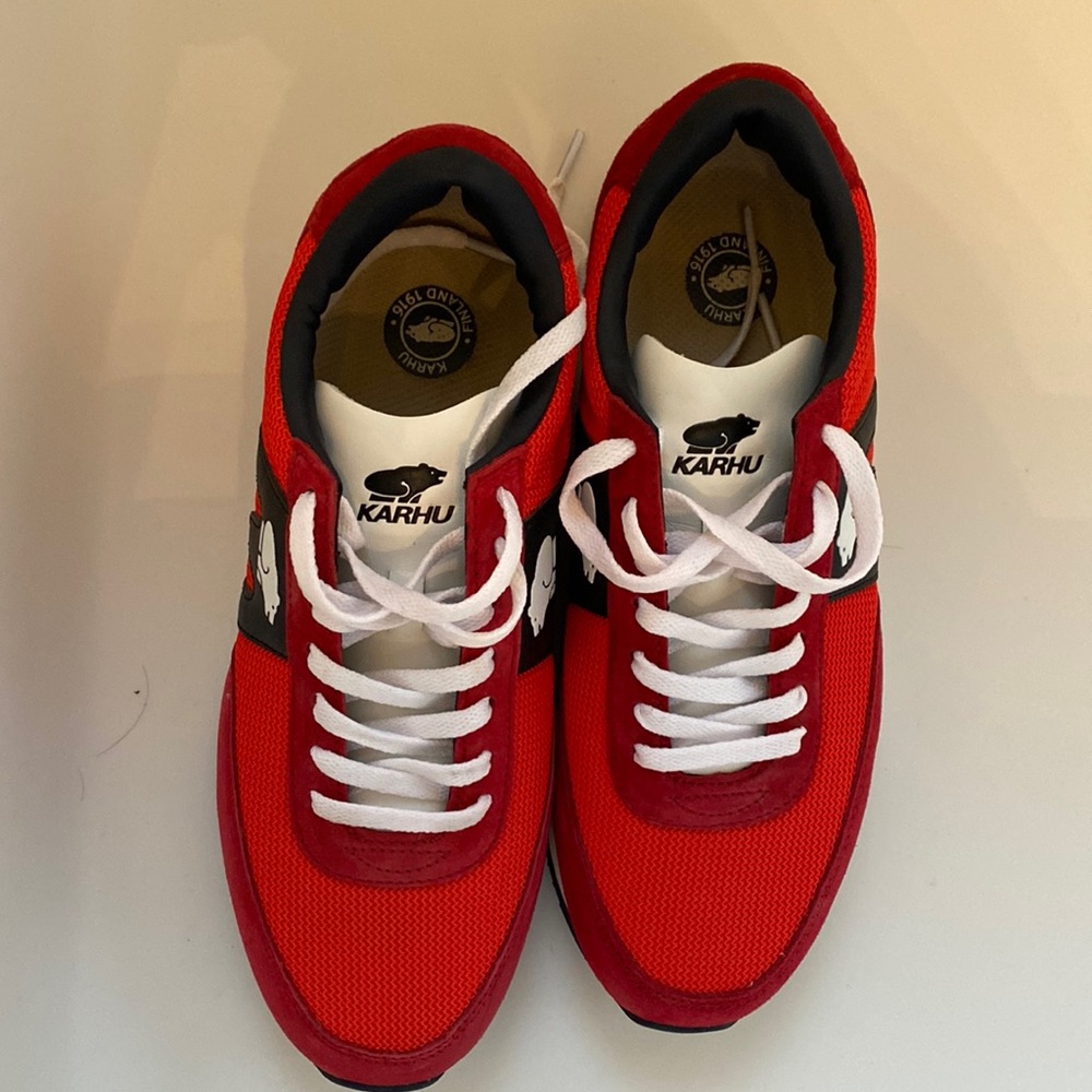 Mens Karhu red sneakers
